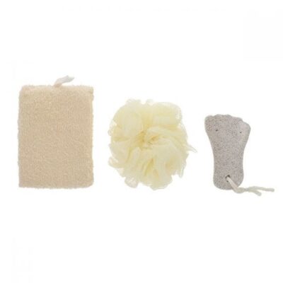 KIT DE BAÑO Kit de baño sin duda muy util para darte un buen baño porque tiene 2 esponjas y ademas una piedra pomez