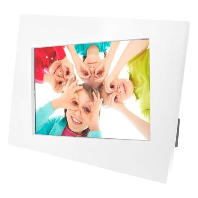 portaretrato de plastico personalizada con logo de empresa