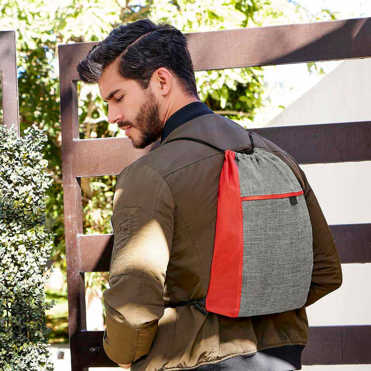 bolsa-mochila aracar personalizada con logo de empresa