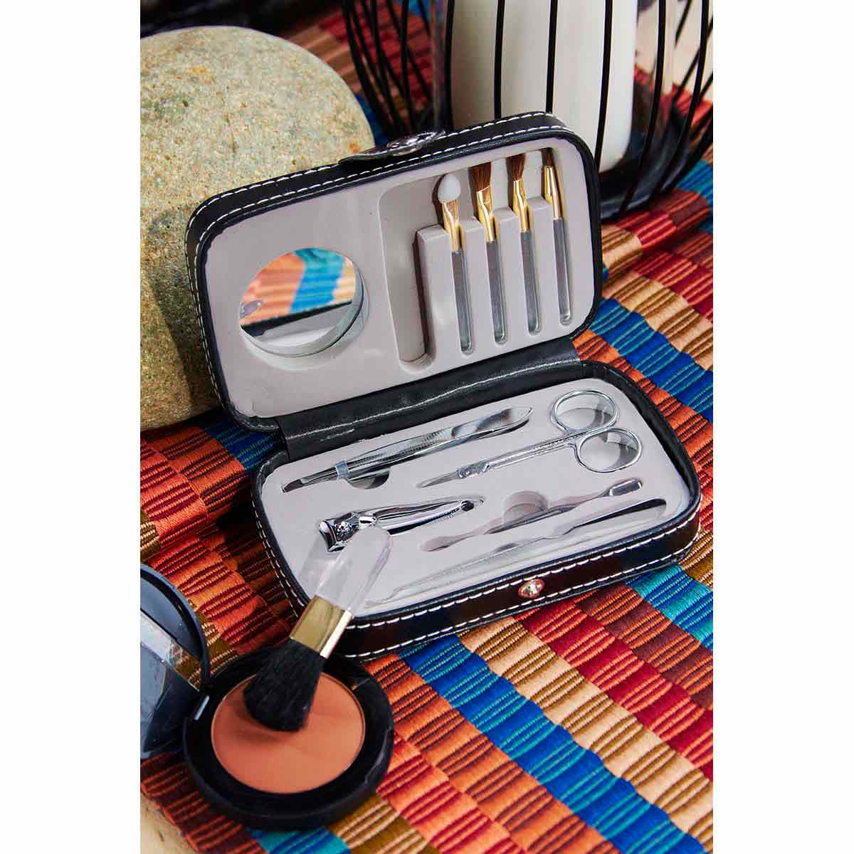 set de manicure y brochas young personalizada con logo de empresa